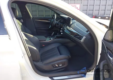 2021 BMW 530E from USA, damaged, VIN WBA13AG08MCF44449